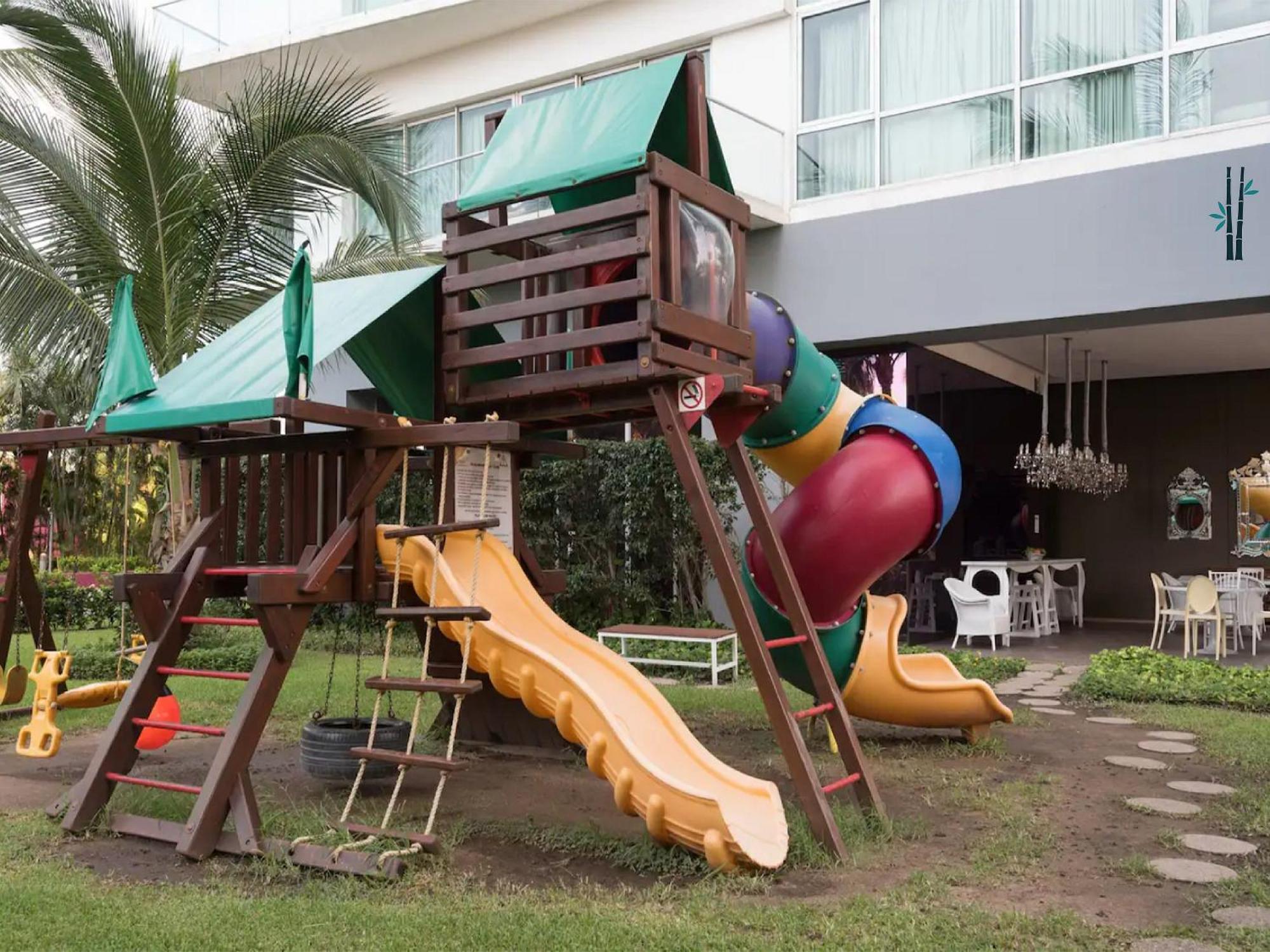 Icon Vallarta Beach Front By Bamboo Skylife Puerto Vallarta Dış mekan fotoğraf