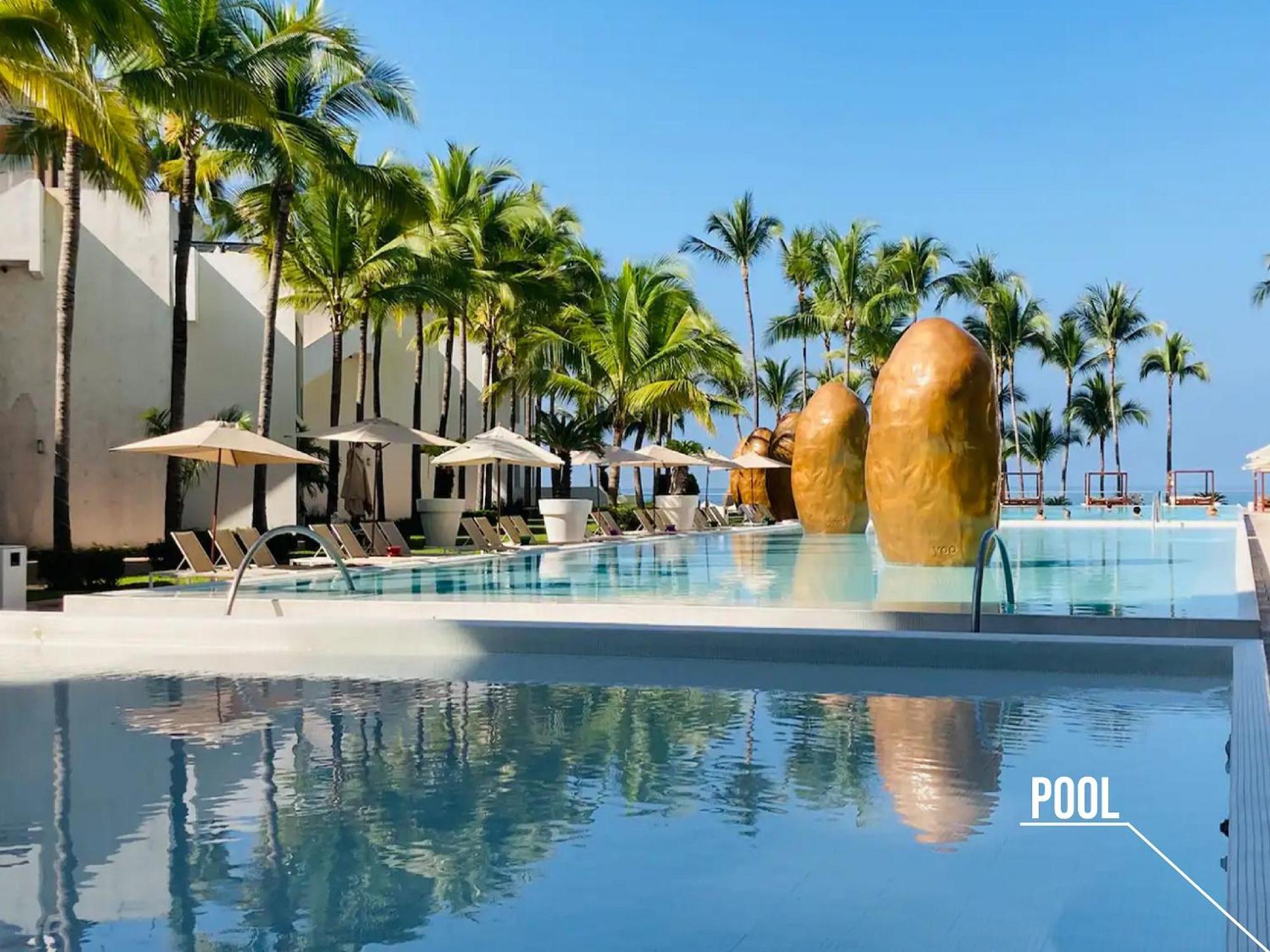 Icon Vallarta Beach Front By Bamboo Skylife Puerto Vallarta Dış mekan fotoğraf